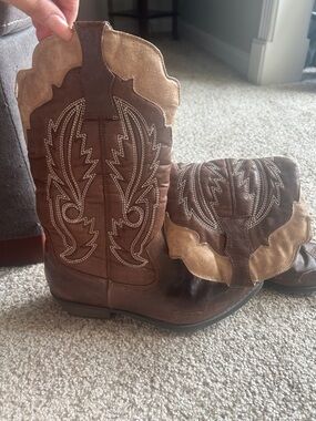 Coconuts by Matisse Brown Two-Tone Western Heeled Boots